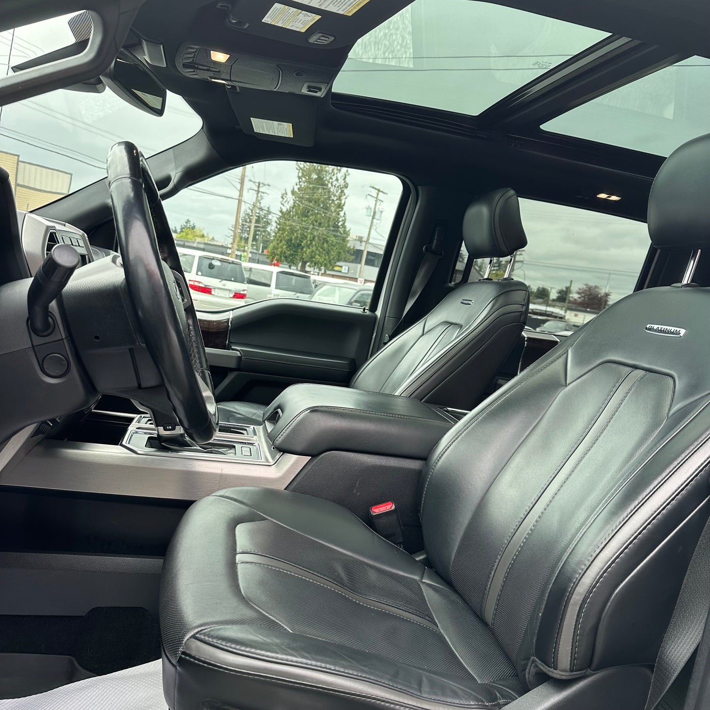 2017 Ford F-150 Platinum