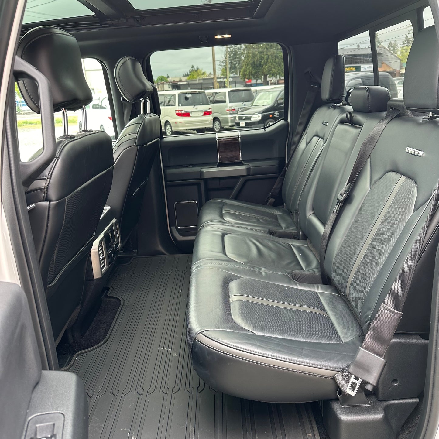 2017 Ford F-150 Platinum
